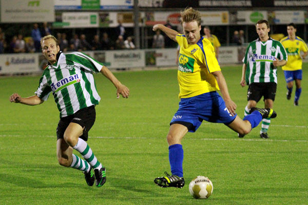 SC Genemuiden - SV Deurne (Foto Helmich Lubberts).